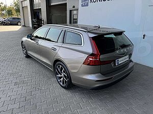 Volvo  D3 Momentum Pro (EURO 6d-TEMP)(DPF) Klima Navi